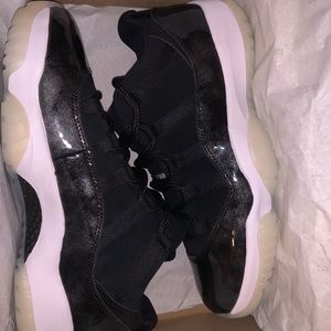 nike jordan 11 barons